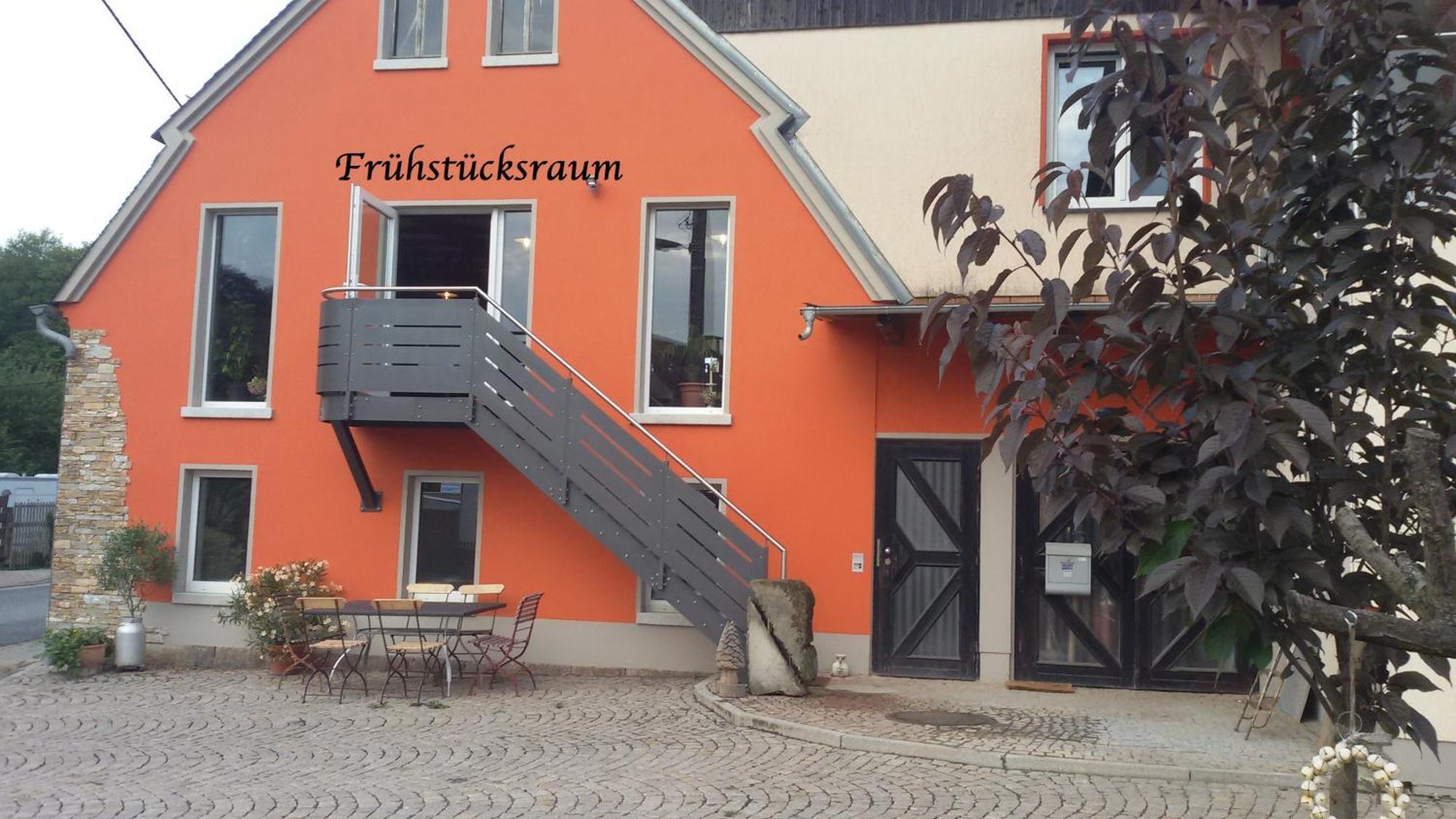 Ferienwohnungen Im Vogtland Heinsdorfergrund Екстериор снимка